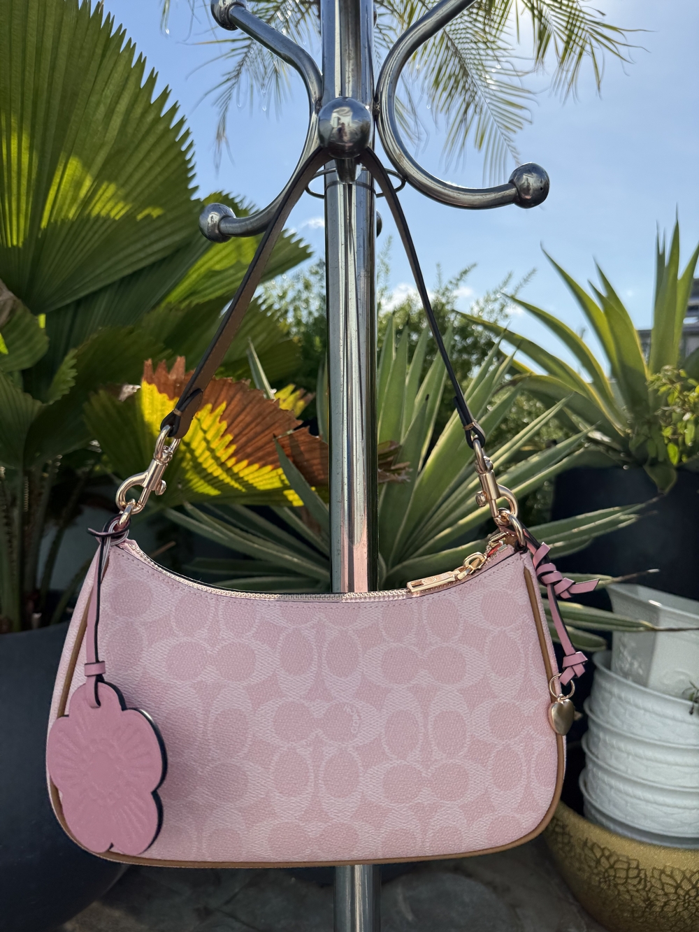 Coach Pink Signature Jacquard Shoulder Bag with Tan Trim & Gold Hardware - Picture 3 of 6